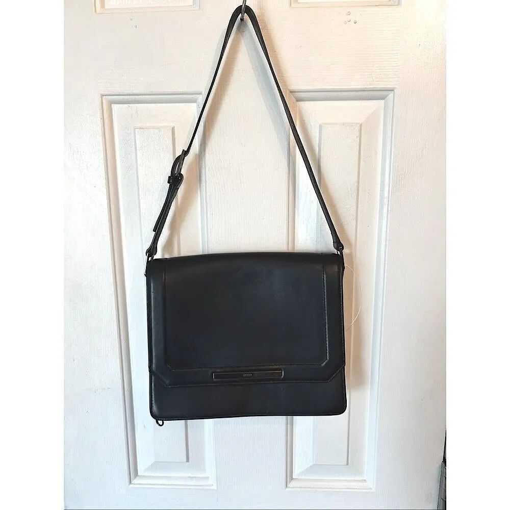 ECCO black leather bag shoulder bag class stylish